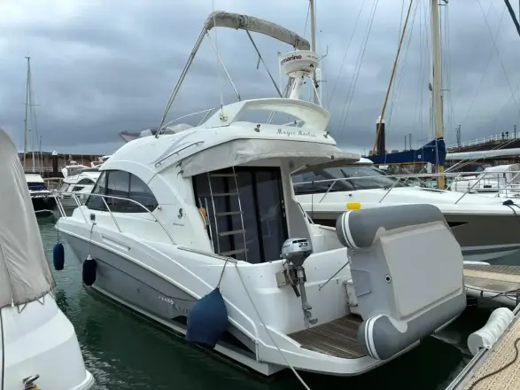 Beneteau Antares 30