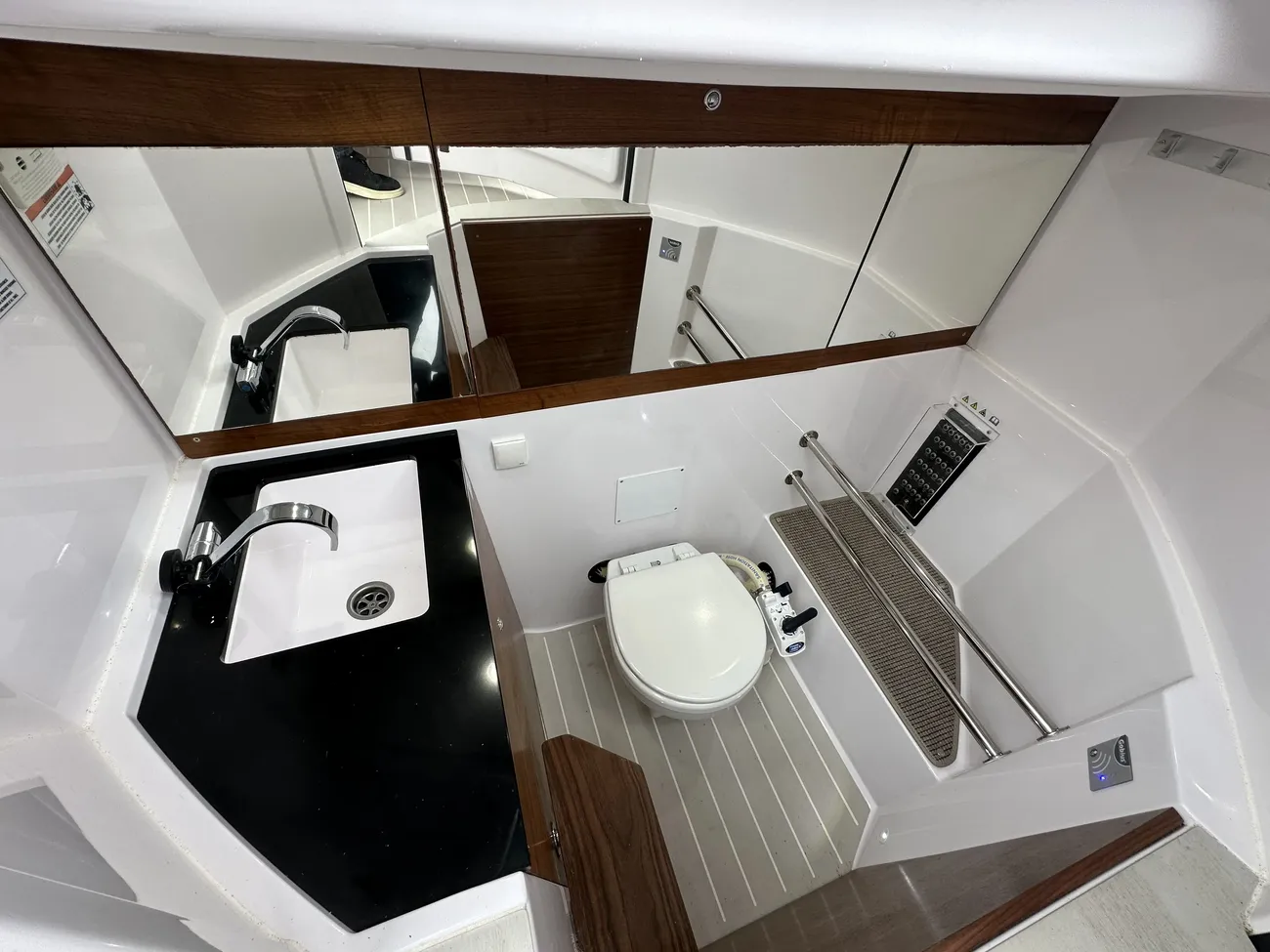 Thumbnail von Axopar 28 Aft Cabin
