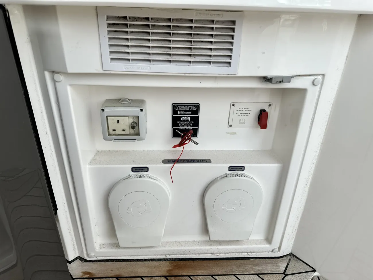 Thumbnail von Fairline Targa 38 GT BETTER WHEN WET