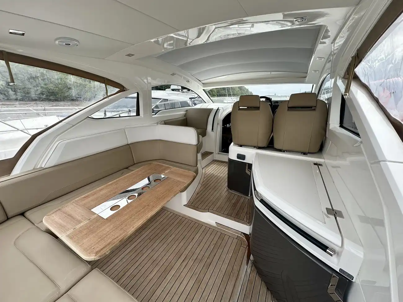 Thumbnail von Fairline Targa 38 GT BETTER WHEN WET