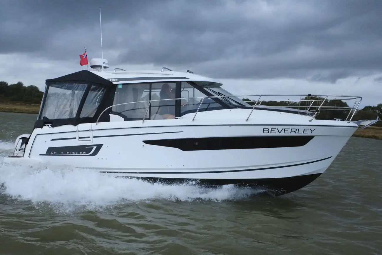 Jeanneau Merry Fisher 895 Offshore Beverley
