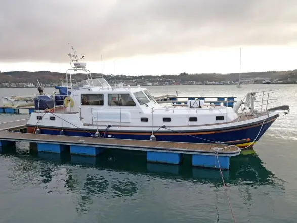 Dale 38 Aft Cabin SEA HOUND