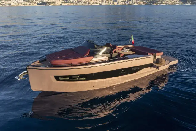 Cranchi A32 Luxury Tender
