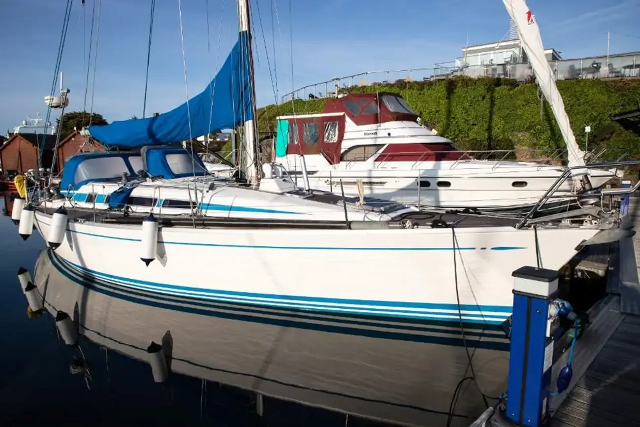 Nautor Swan 40 BASTET