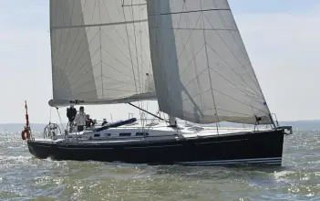 X-Yachts X-50 Maxian