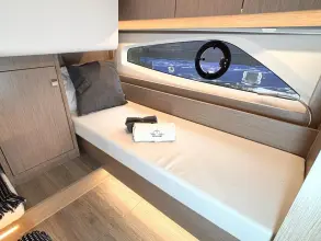 Thumbnail von Sealine S390 Presents as new