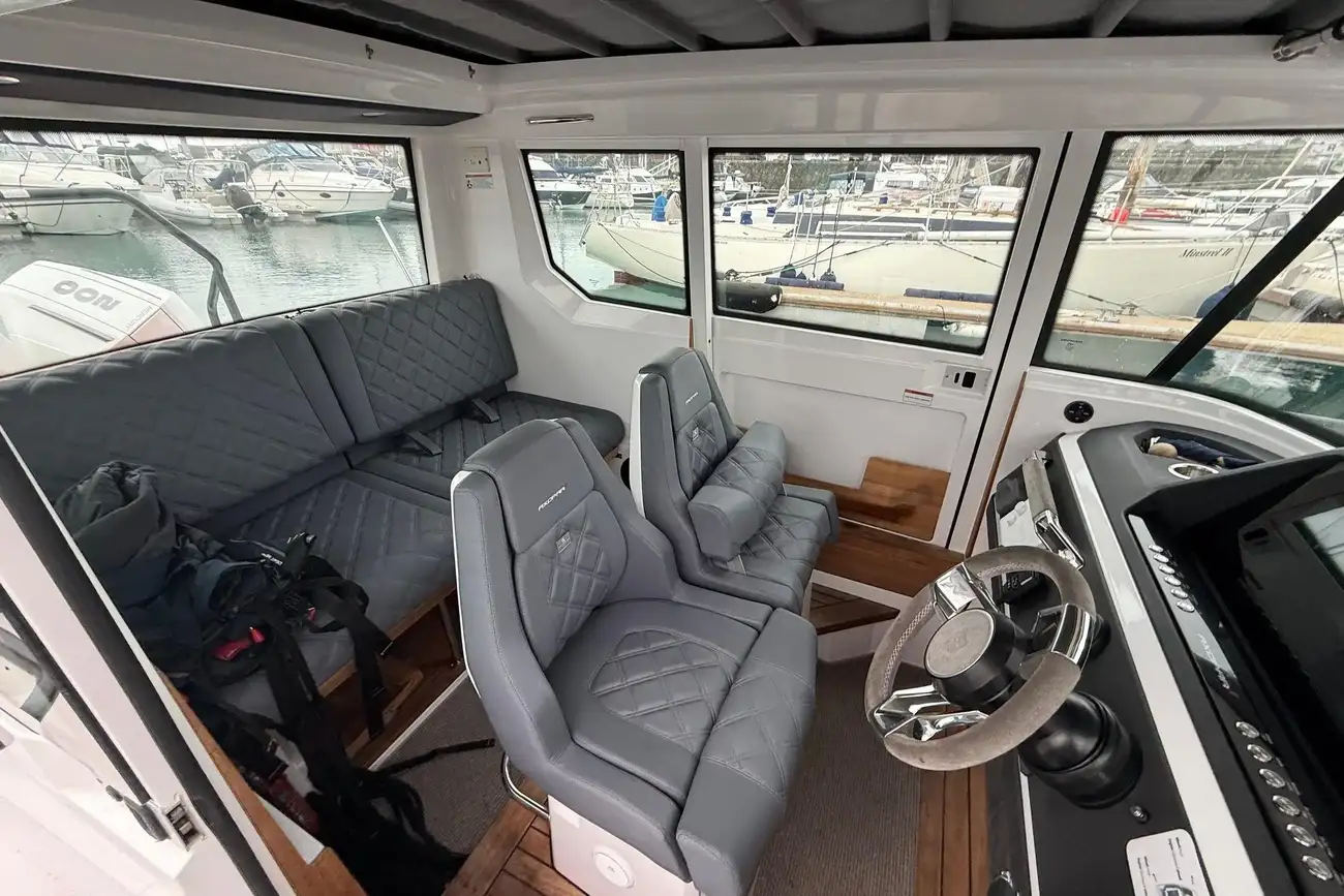 Thumbnail von Axopar 28 Cabin