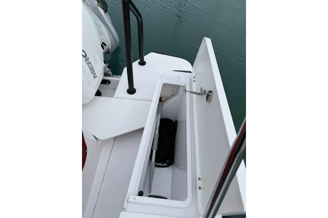 Thumbnail von Axopar 28 Cabin