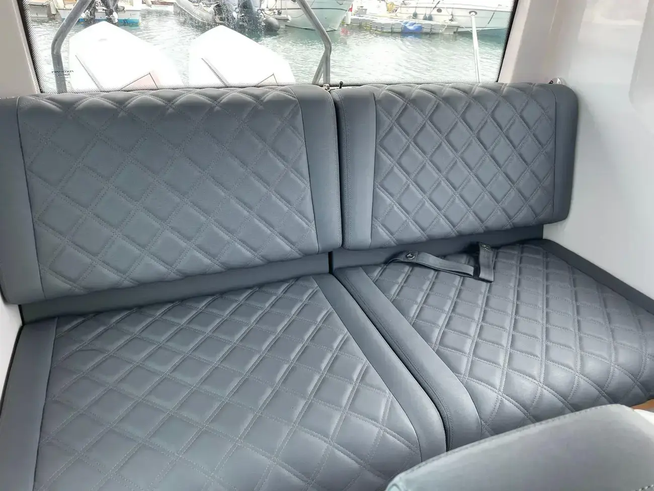 Thumbnail von Axopar 28 Cabin