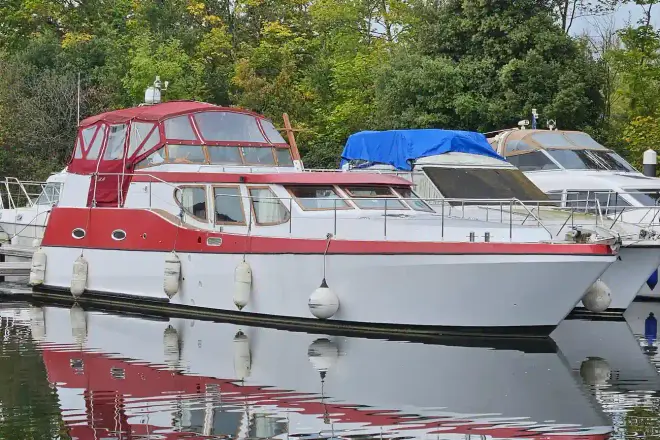 Piper Cruiser 50 Bears Afloat