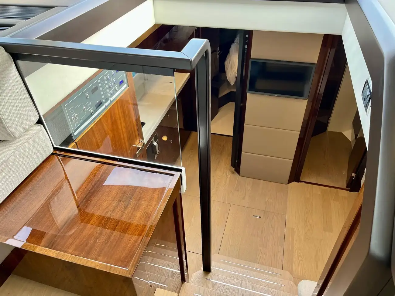 Thumbnail von Fairline Squadron 50