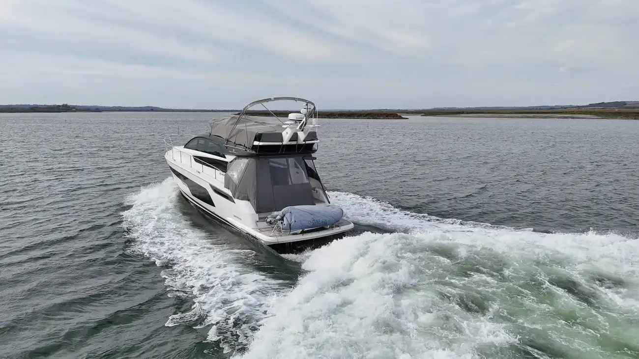 Thumbnail von Fairline Squadron 50