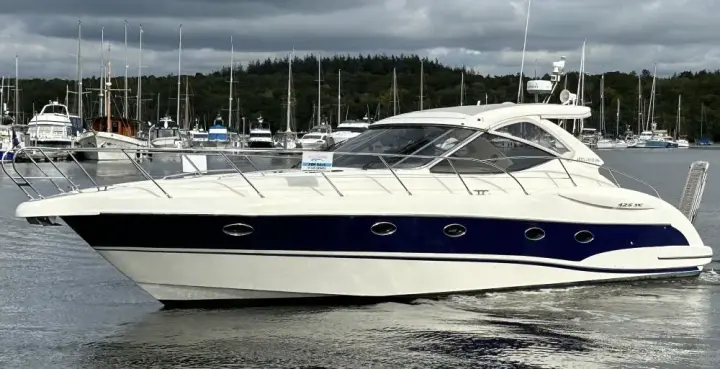 Azimut Atlantis 425 SC HT