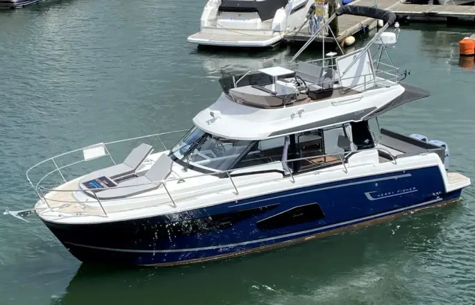 Jeanneau Merry Fisher 1095 Legend