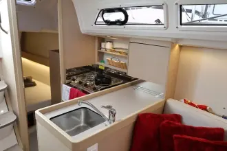 Thumbnail von Beneteau Oceanis 30.1 Lotty