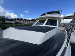 Thumbnail von Trader 575 Signature Sunliner ILE D'ESPRIT