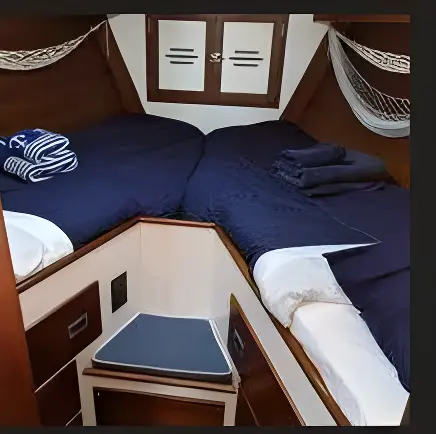 Thumbnail von Hinckley 49