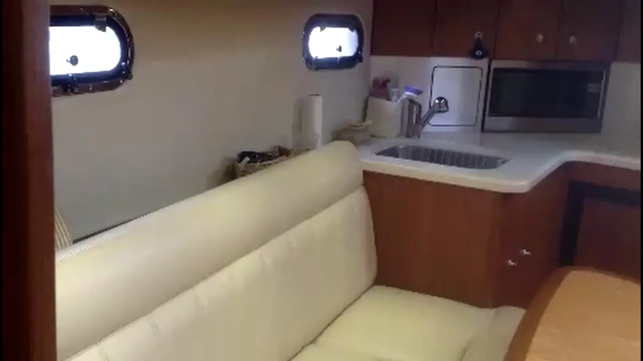 Thumbnail von Tiara Yachts 3600 Sovran 1733