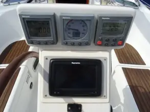 Thumbnail von Beneteau Oceanis Clipper 423