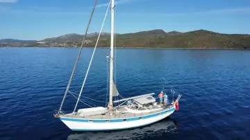 Hallberg-Rassy 49