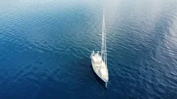 Thumbnail von Hallberg-Rassy 49