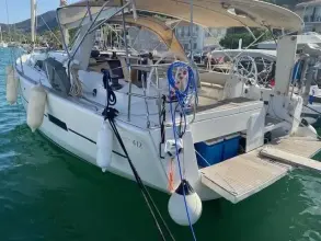 Thumbnail von Dufour 412 Grand Large