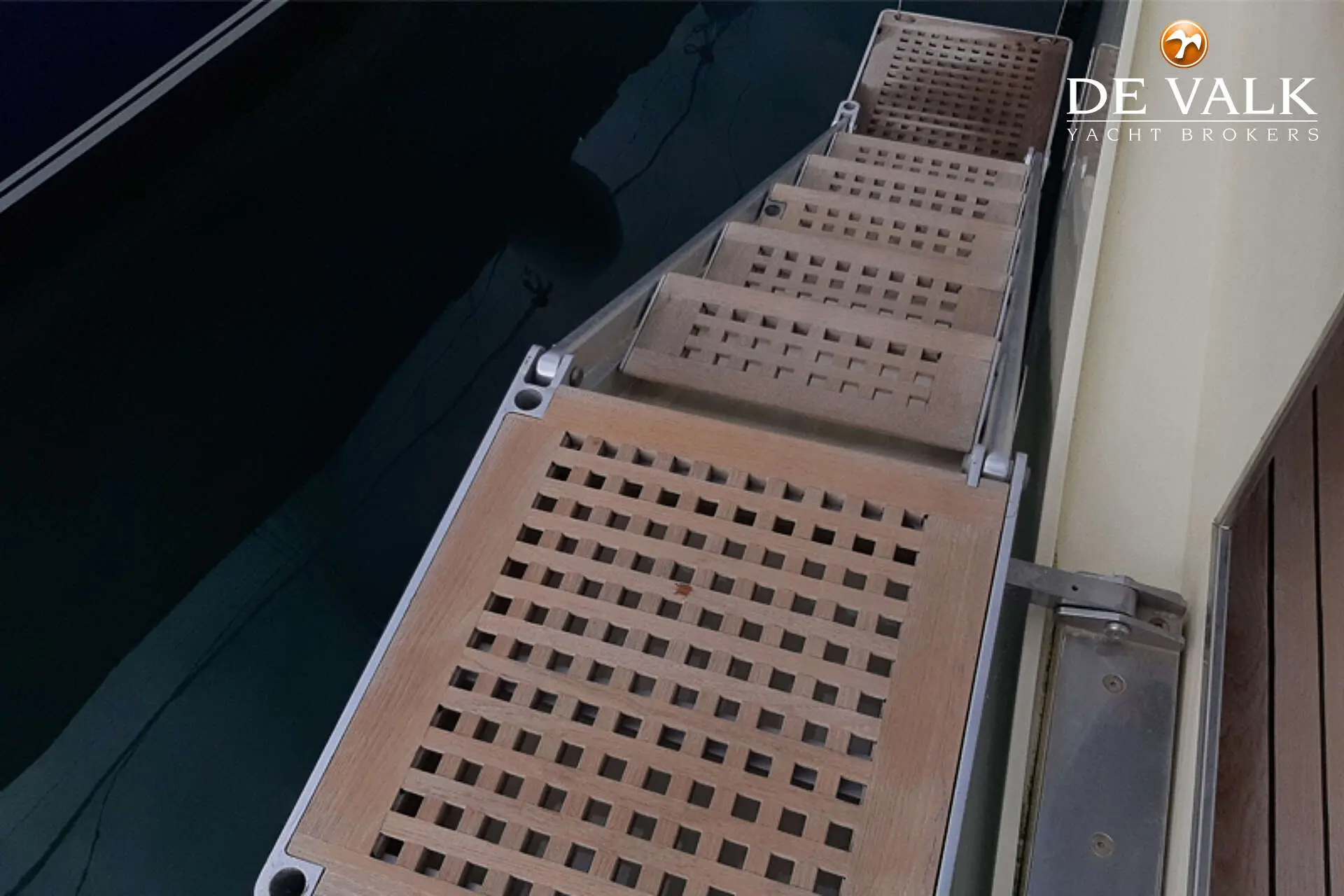 Thumbnail von Benetti 79 SD NAVETTA