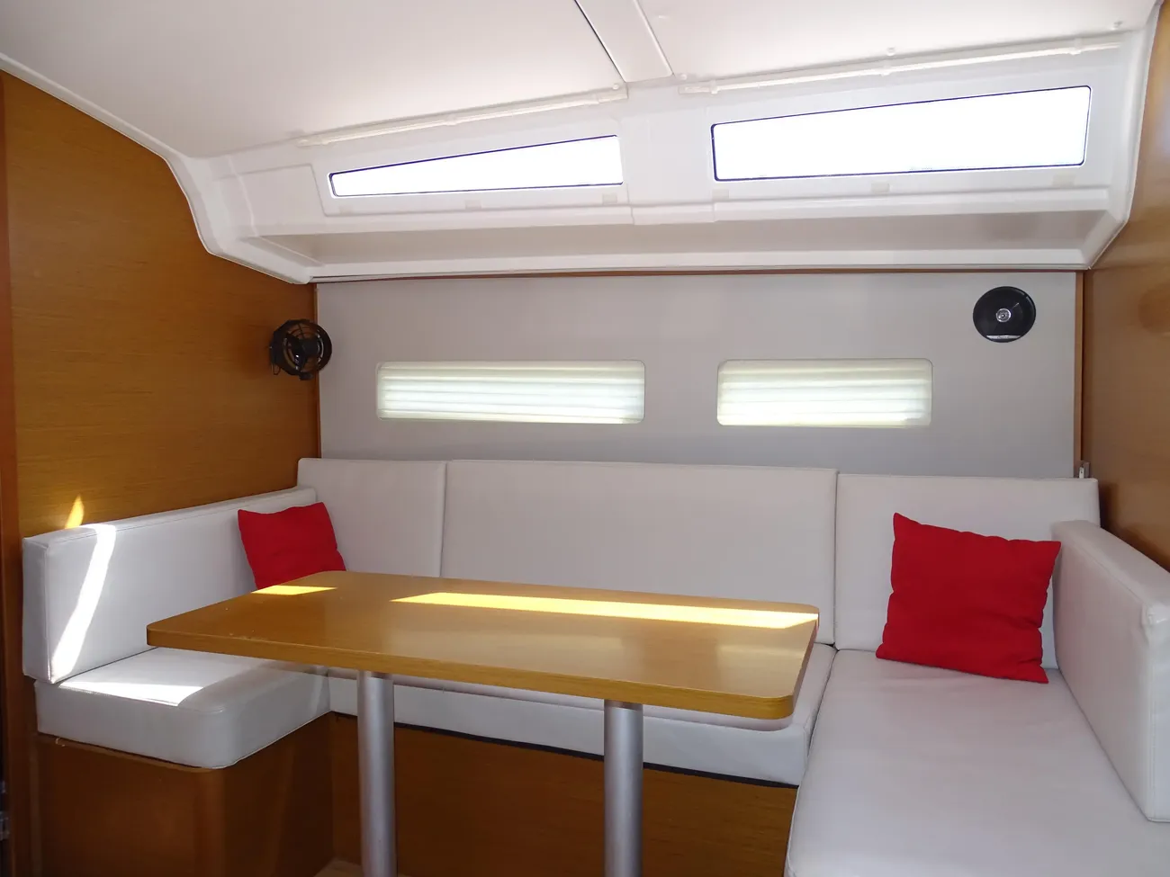 Thumbnail von Jeanneau Sun Odyssey 410 CELERITAS