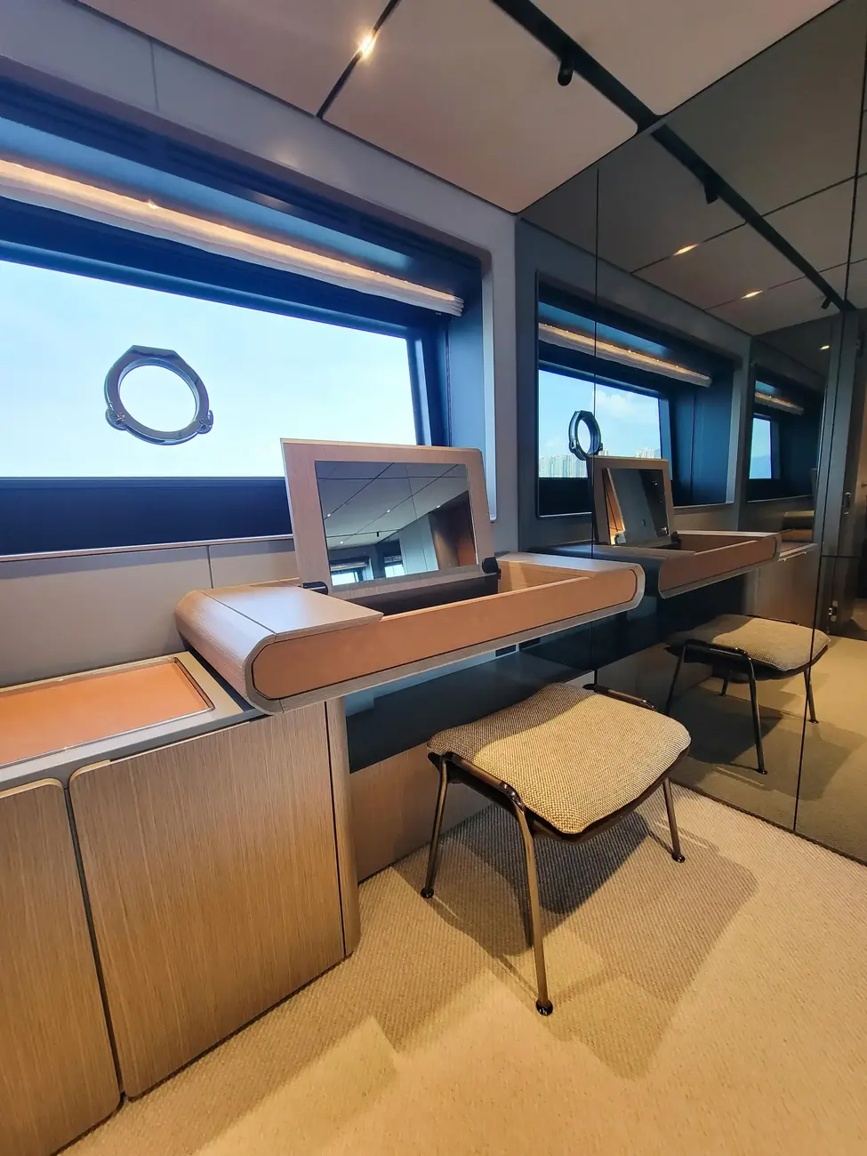 Thumbnail von Ferretti Yachts Infynito 90 9506835