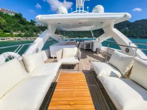 Thumbnail von Sunseeker 86 Yacht 9138003