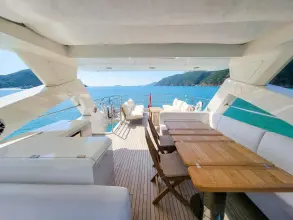 Thumbnail von Sunseeker 86 Yacht 9138003