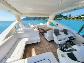 Thumbnail von Sunseeker 86 Yacht 9138003