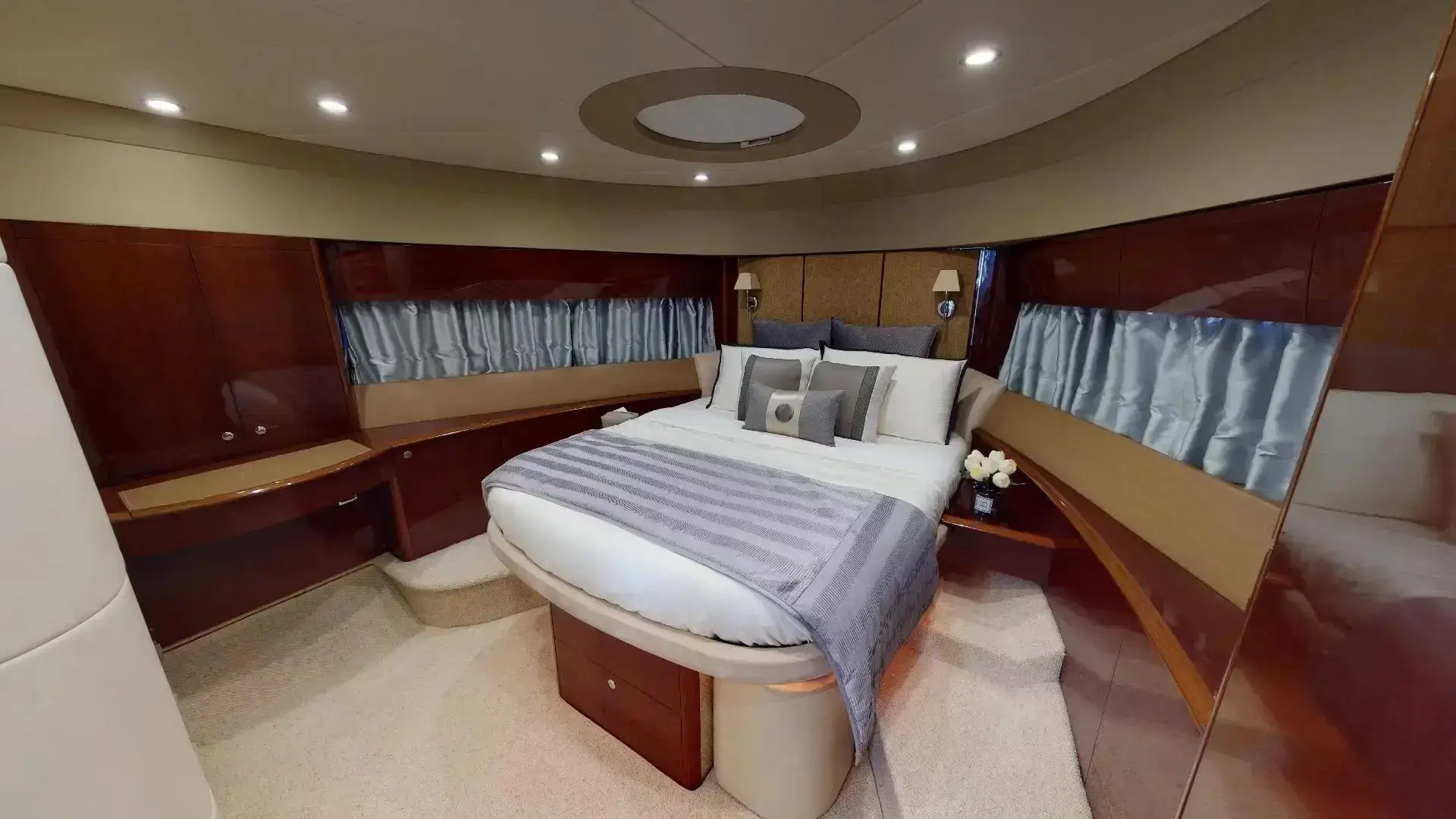 Thumbnail von Princess 67 Flybridge 9441009