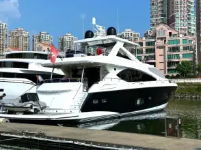 Thumbnail von Sunseeker 88 Yacht 9878678