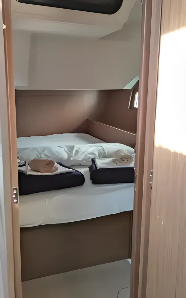 Thumbnail von Beneteau Oceanis 46.1