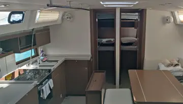 Thumbnail von Beneteau Oceanis 46.1