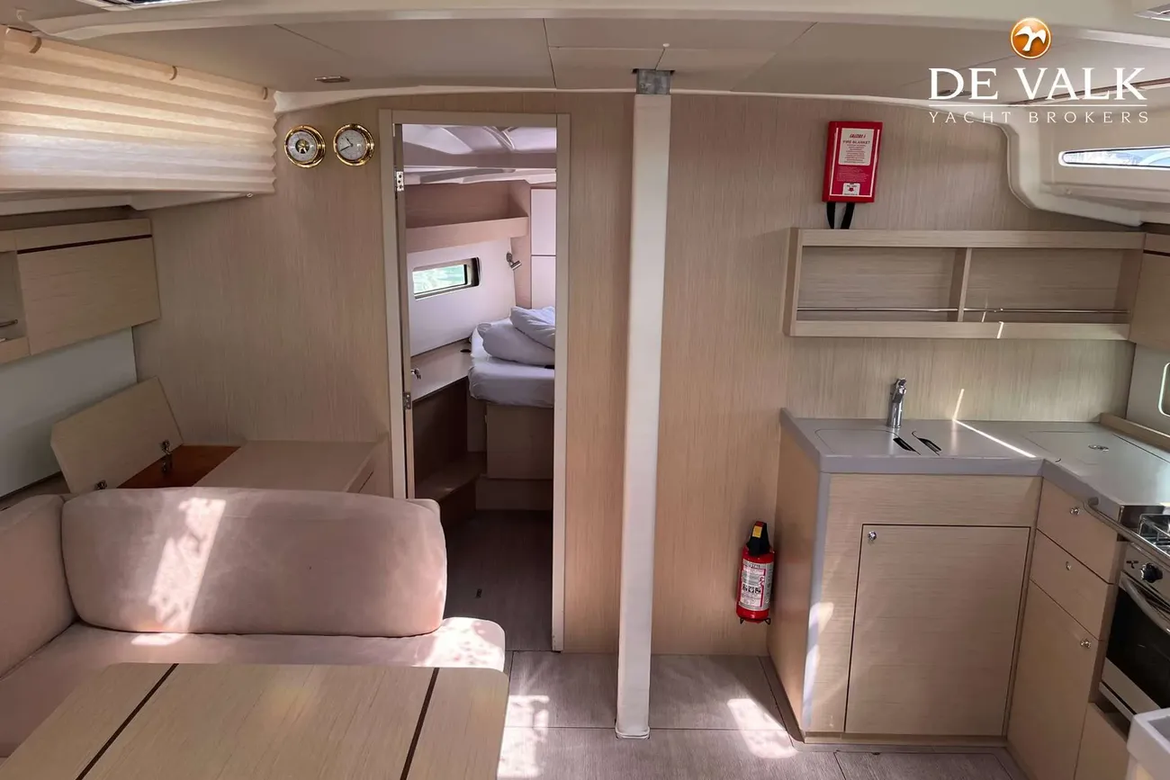 Thumbnail von Beneteau Oceanis 40.1