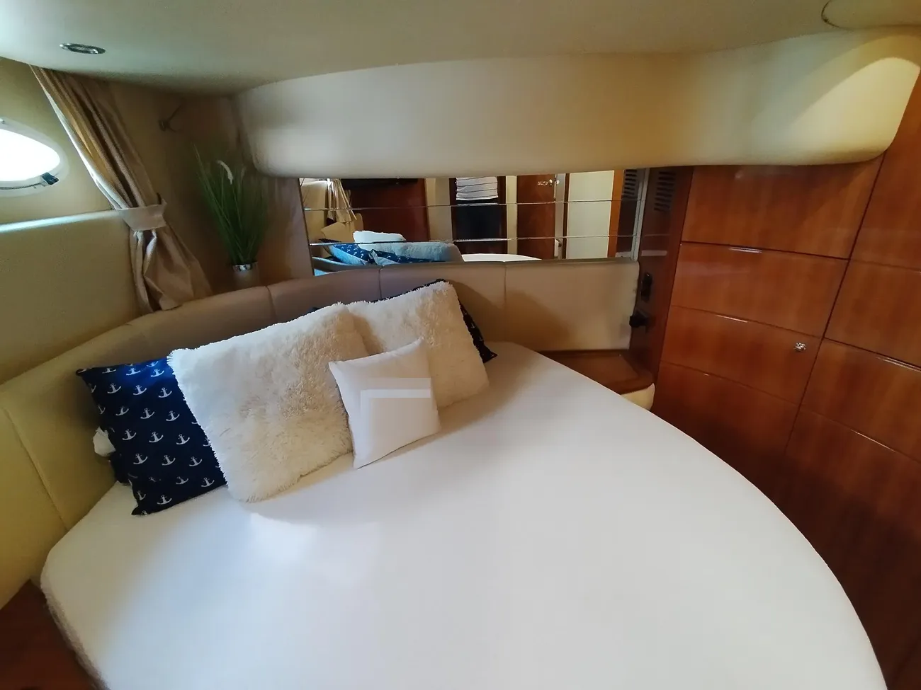 Thumbnail von Azimut 46