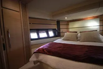 Thumbnail von Azimut 58