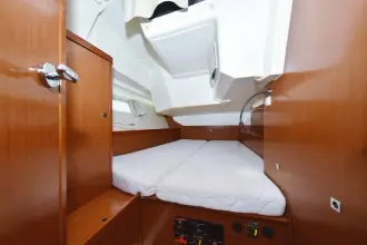 Thumbnail von Beneteau Oceanis 41