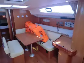 Thumbnail von Beneteau Oceanis 43