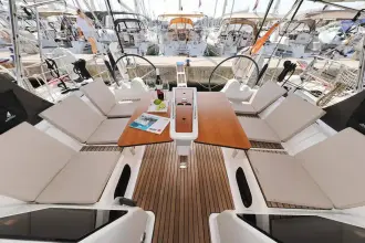 Thumbnail von Dufour 382 Grand Large