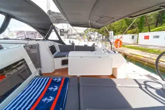 Thumbnail von Jeanneau Sun Odyssey 410