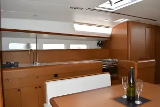 Thumbnail von Jeanneau Sun Odyssey 519
