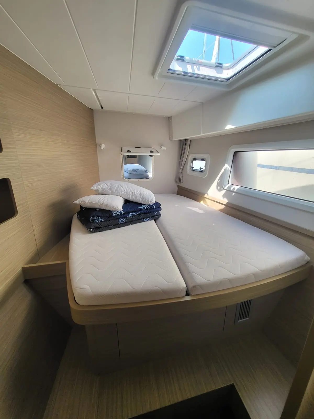 Thumbnail von Lagoon 42