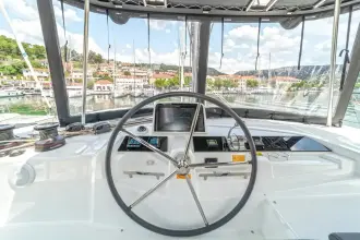 Thumbnail von Lagoon 46