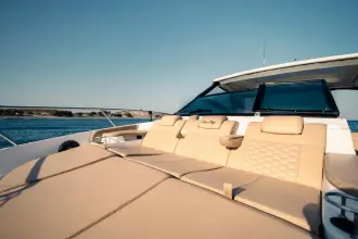 Thumbnail von Sea Ray 320 Sundancer