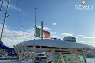 Thumbnail von Boston Whaler 330 Outrage