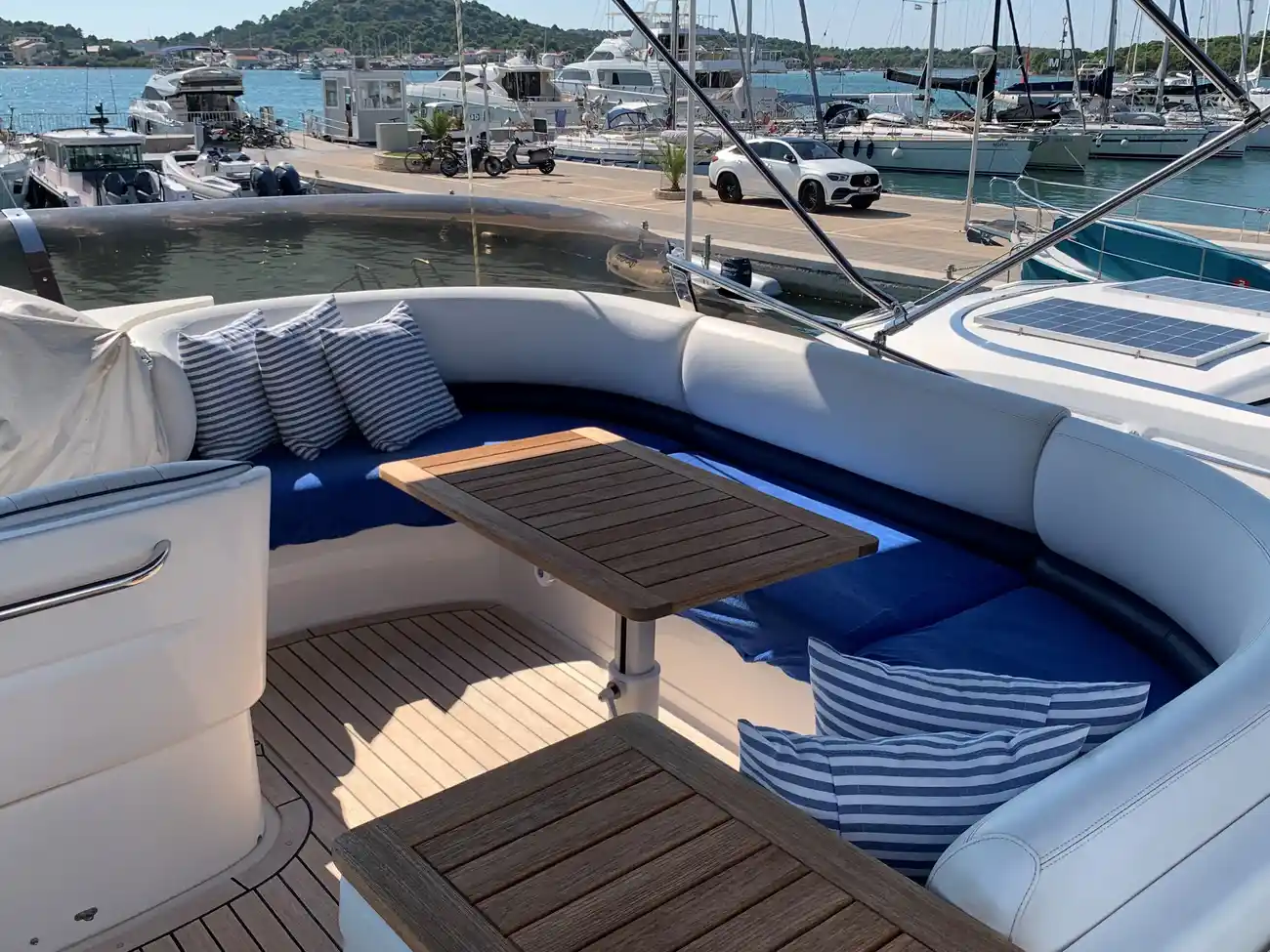 Thumbnail von Princess F45