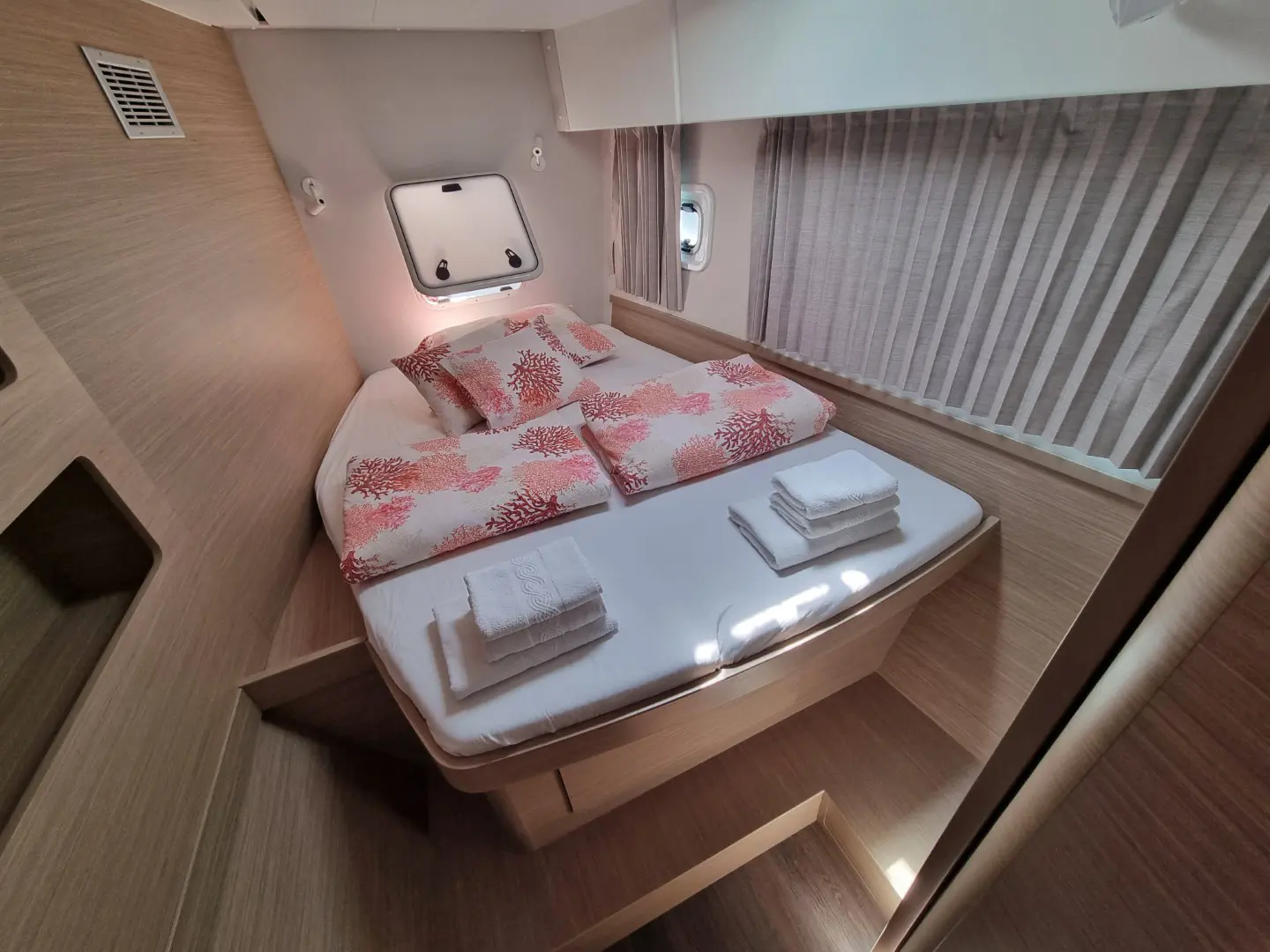 Thumbnail von Lagoon 42